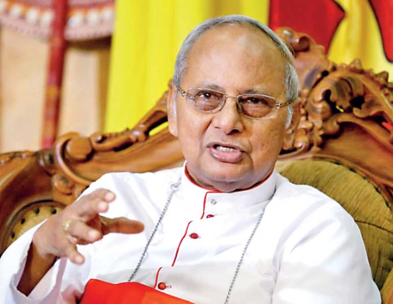 සමලිංගික පනතට අගරදගුරු හිමිගේ විරෝධය – “සැළකුවට කමක් නෑ සංස්ථාගත කිරීමට විරුද්ධයි