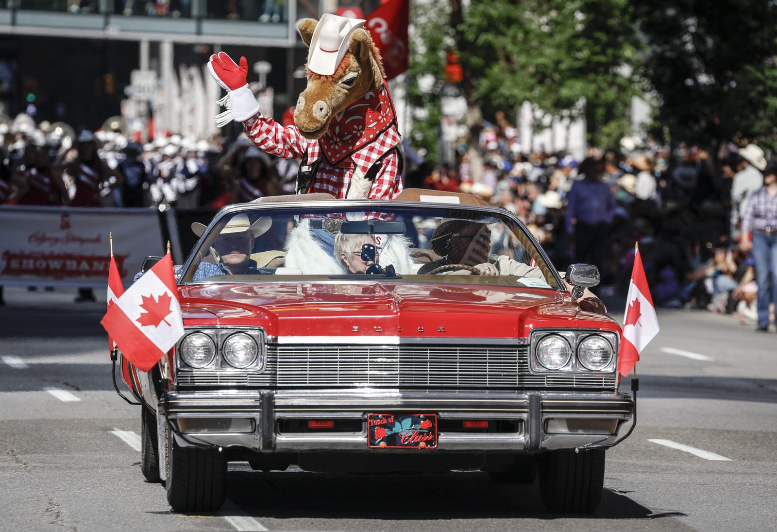 Shania Twain to lead 2025 Calgary Stampede Parade​Shane Struck​