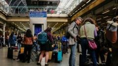 Eurostar passengers told to postpone journeys​​