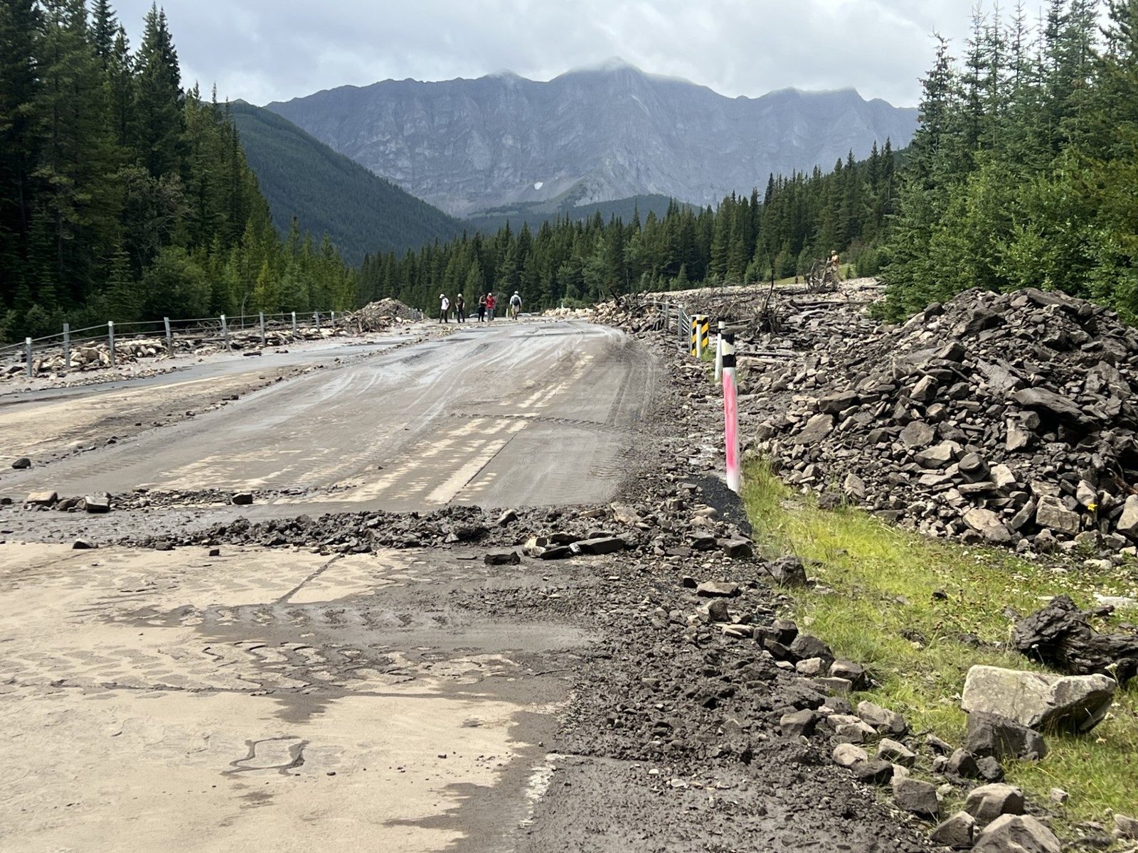 Mudslide shuts down a portion of highway in K-Country​Craig Momney​