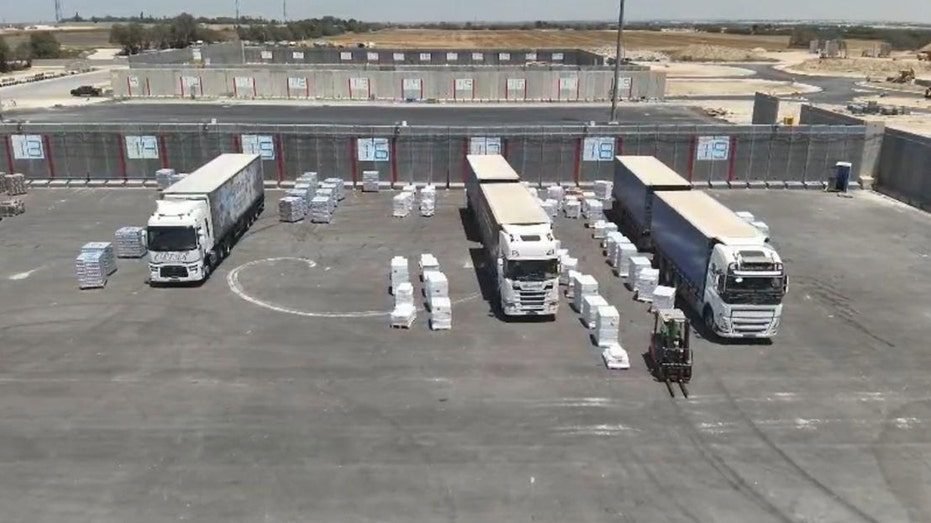 As Israel faces blame for the hunger crisis in Gaza, UN’s own data shows most of its aid is looted​​