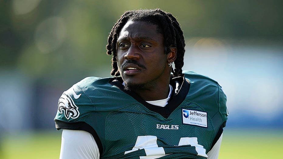 Eagles star wide receiver A.J. Brown reveals peculiar reason why he didn’t play college football at Georgia​​
