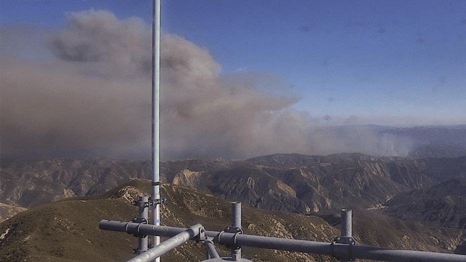 Southern California wildfire grows from 50 acres to over 1,000 acres in just hours​​