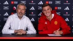 Man Utd sign RB Leipzig striker Sesko for £74m​​