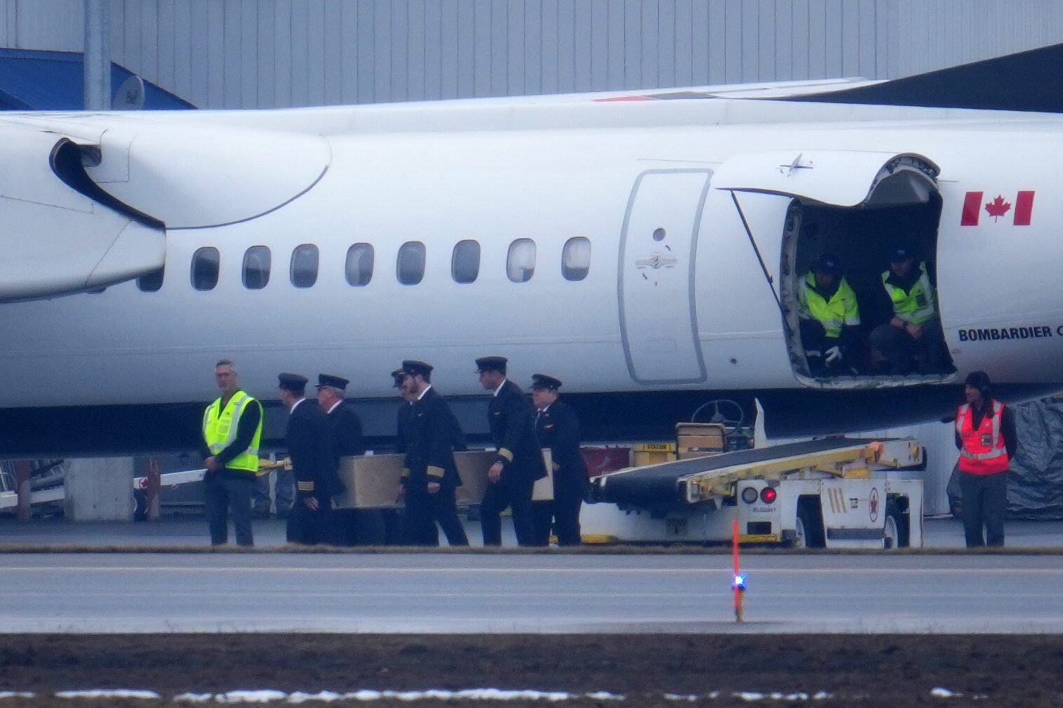 Bodies of pilots who died in collision at N.Y. airport are repatriated to Canada​Globalnews Digital​