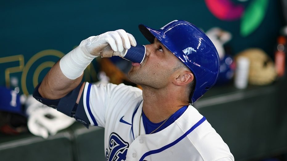 Italy’s dugout espresso machine tradition fuels hot start in World Baseball Classic​​