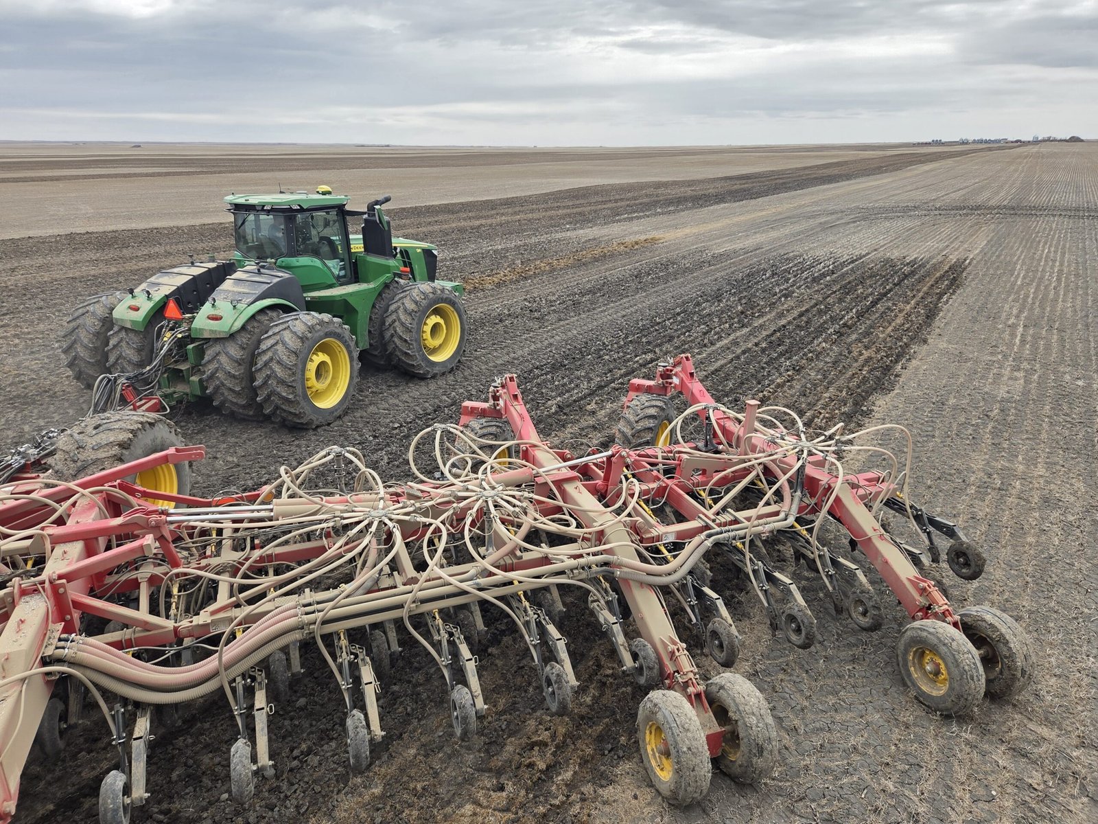 Saskatchewan farmers make up for lost time after spring seeding delayed by flooding​Chris Carr​