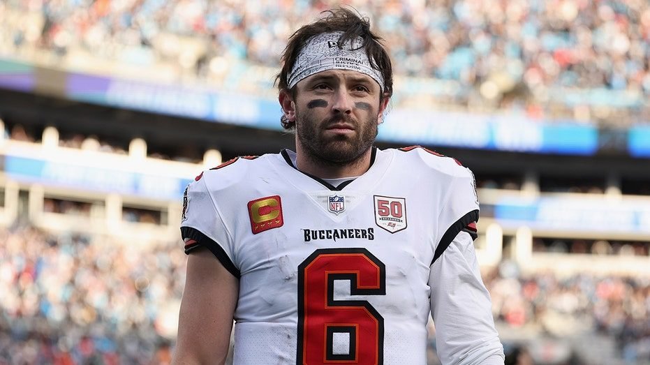 Buccaneers collect two freakish first-half scores to dominate Panthers – and, oh, Baker Mayfield is back​​